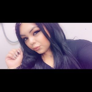 Meet your Posher, Kari